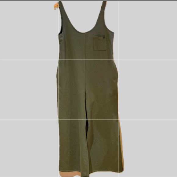 NWOT Savage X Fenty Womens Xssential Relaxed Jumpsuit Size L Olive Green R$90 - Picture 4 of 6